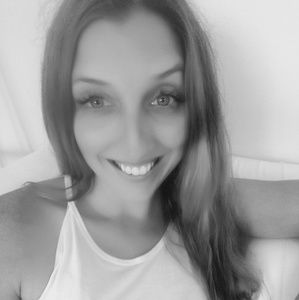 Meet your Posher, Ericka